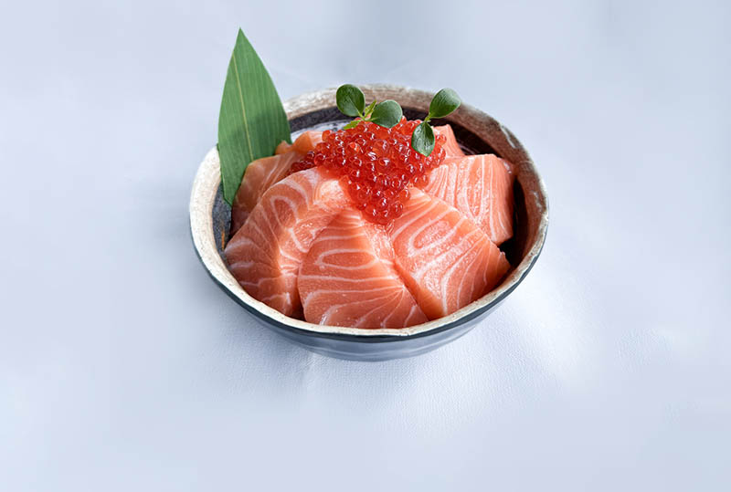 Chirashi Salmon Love